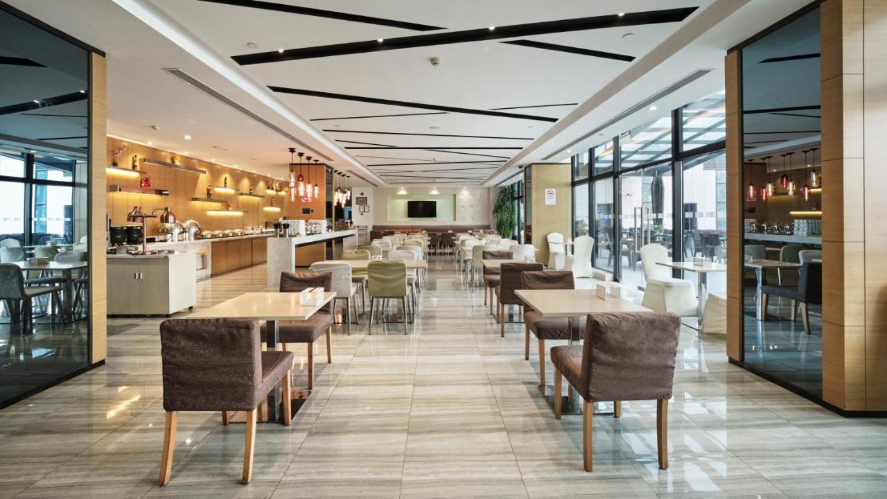 Express Gongkang By Ihg โรงแรม